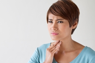 Sore throat is a symptom of cervical osteochondrosis