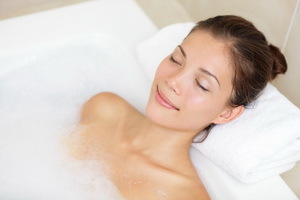 Rehabilitation bath for treating osteochondrosis